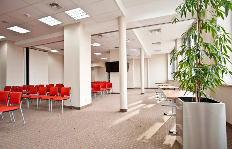 Hotel Dal Kielce - photo 1