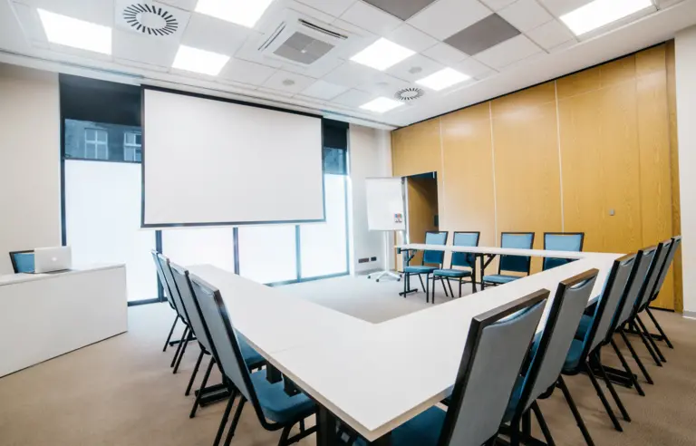 Q Hotel Plus Katowice - photo 1