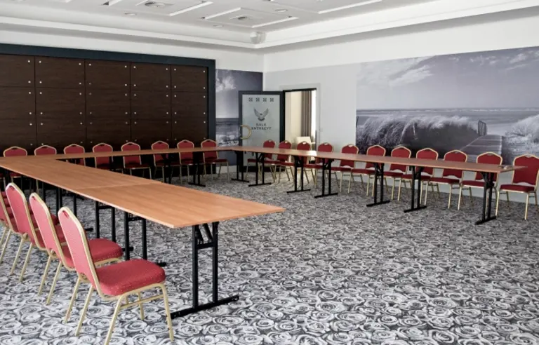 Hotel Falko - photo 1