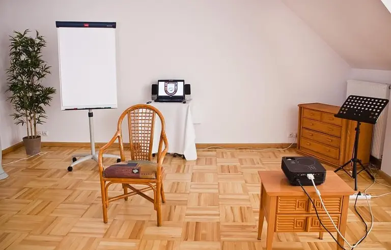 Centrum Szkoleniowe Instytutu NLP Coaching - OBIEKT ZAMKNIĘTY - zdjęcie 1
