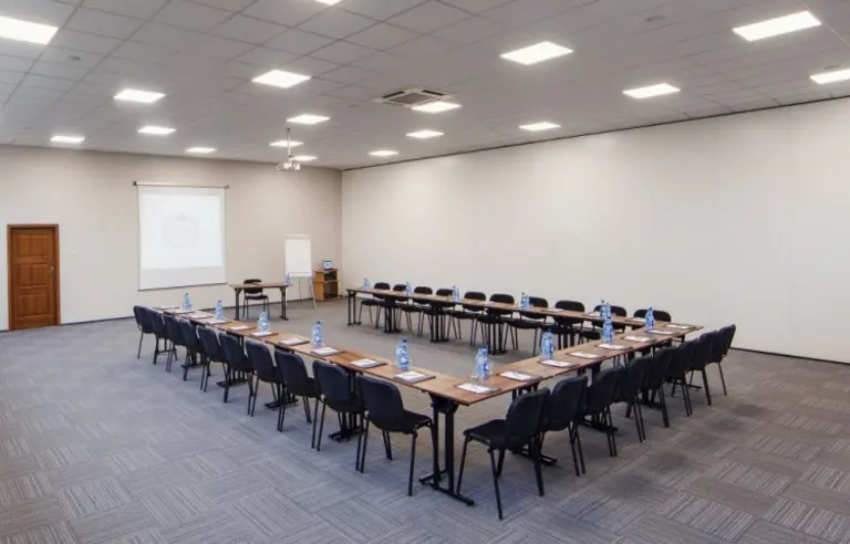 Falenty Biznes i Wypoczynek - photo 1