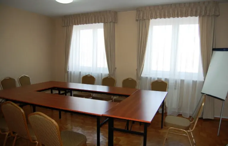 Centrum Konferencyjno-Apartamentowe Mrówka - photo 1