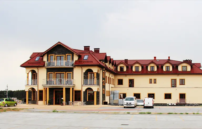 Hotel Janów - photo 1