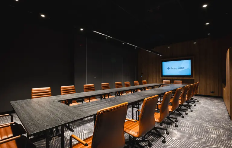 Focus Premium Olsztyn Sala konferencyjna Aura