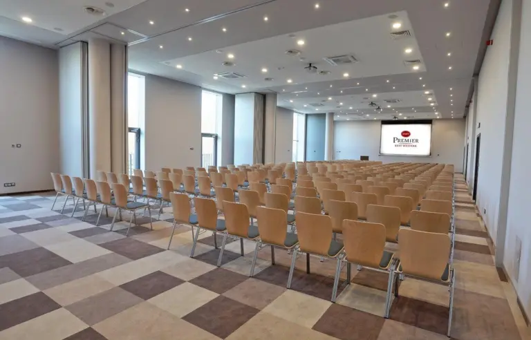 Metropol Hotel Katowice - zdjęcie 1