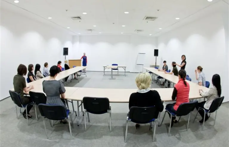 Millennium Plaza - zdjęcie 1