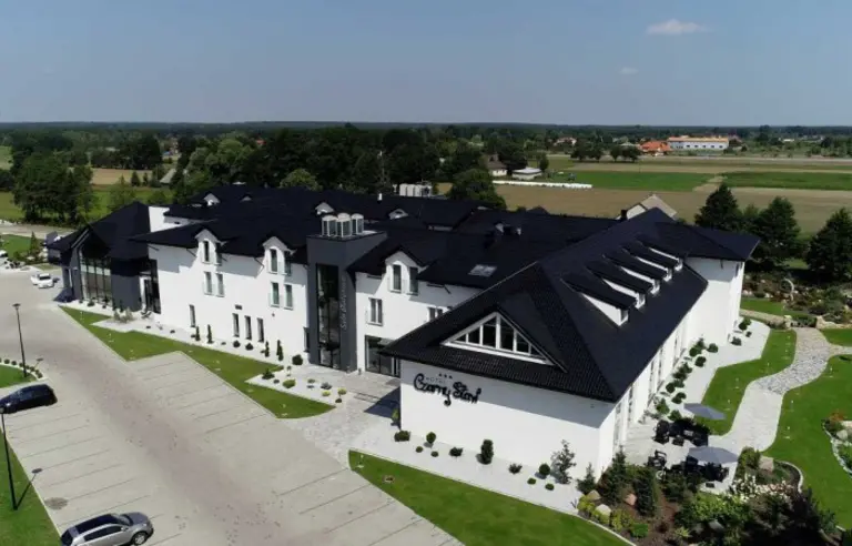Czarny Staw Hotel Aleksandrow Lodzki