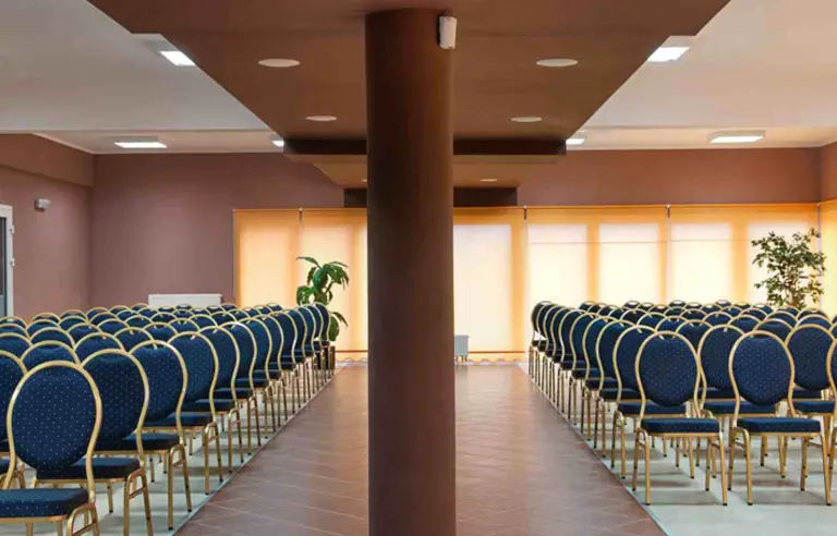 Dom Wczasowy MAXIM - photo 1