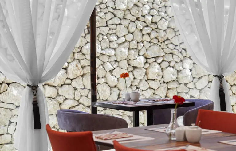 INX Design Hotel - zdjęcie 1