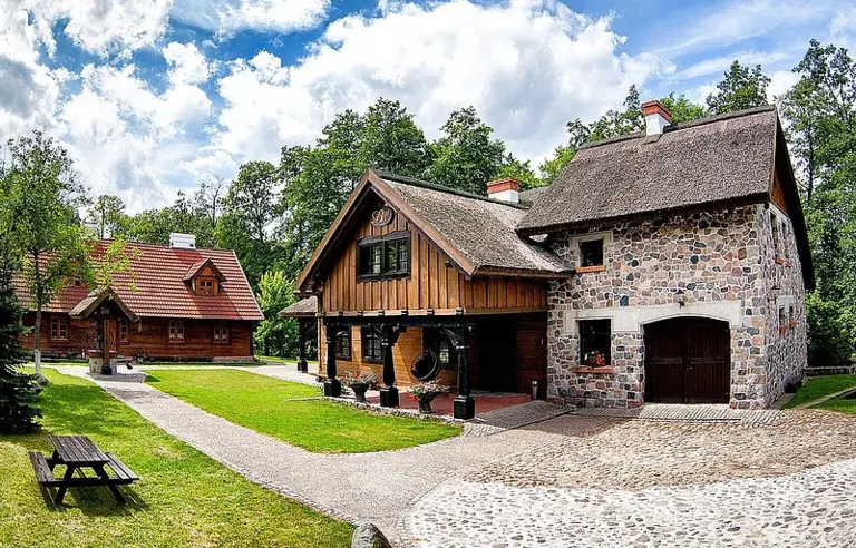 Hotel Dworek Wapionka