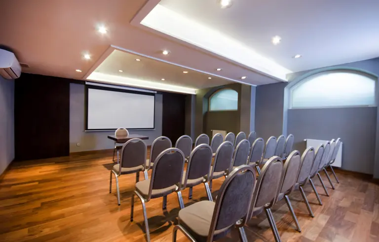 Hotel NH Poznań - zdjęcie 1