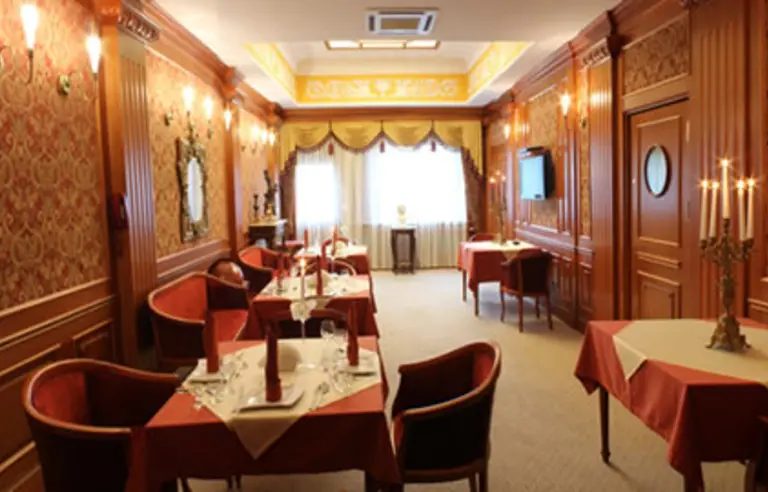 Hotel Gloria - zdjęcie 1