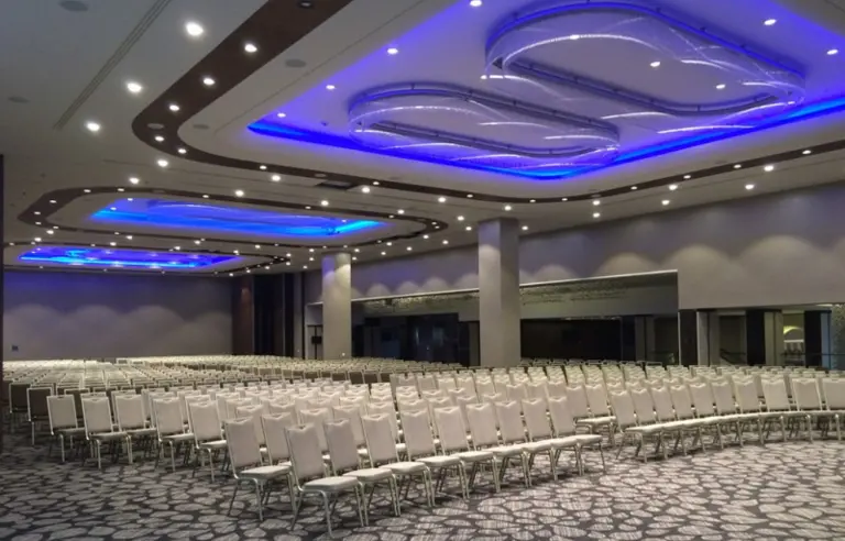 Airport Hotel Okęcie - photo 1