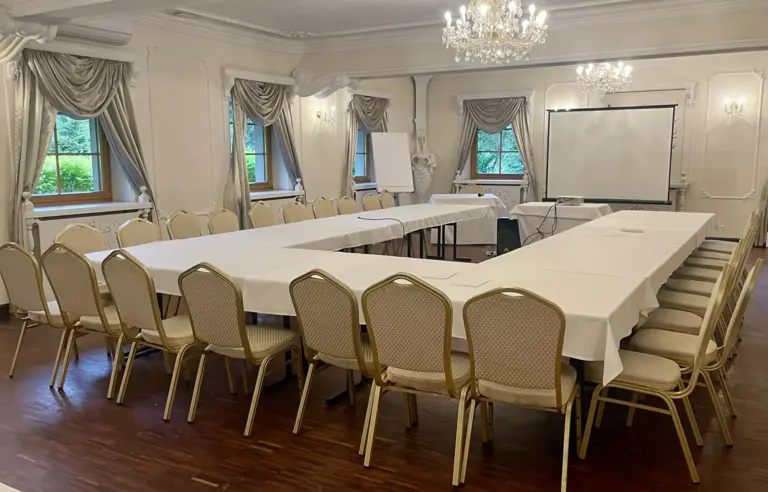 Czarny Staw Hotel - photo 1