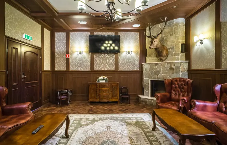 Strzelnica Family Resort & SPA Kochcice sala Kominkowa