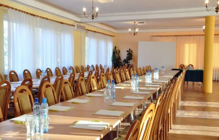 Hotel Ekwos - OBIEKT ZAMKNIĘTY - zdjęcie 1