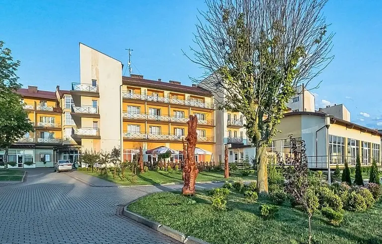 Hotel Jawor Sarbinowo - zdjęcie 1