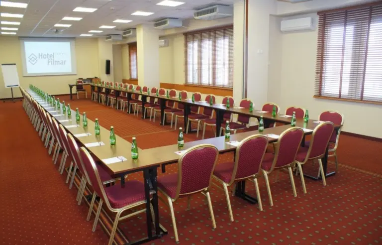 Hotel Filmar sala konferencyjna