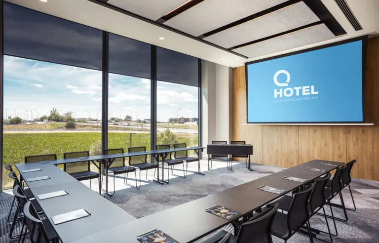 Q Hotel Plus Wrocław Bielany - photo 1