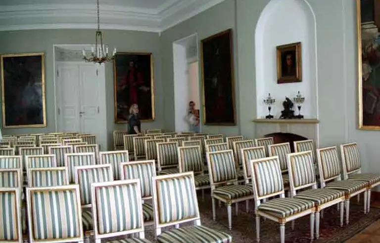 Dom Pracy Twórczej w Radziejowicach - photo 1