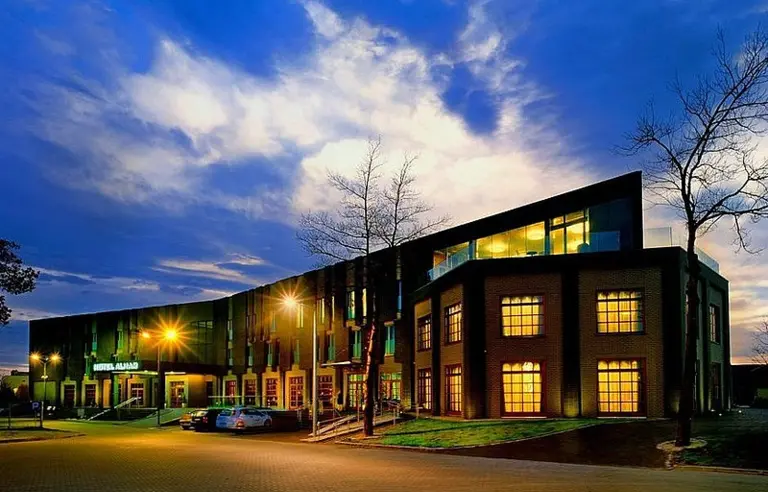 Hotel Alhar - zdjęcie 1