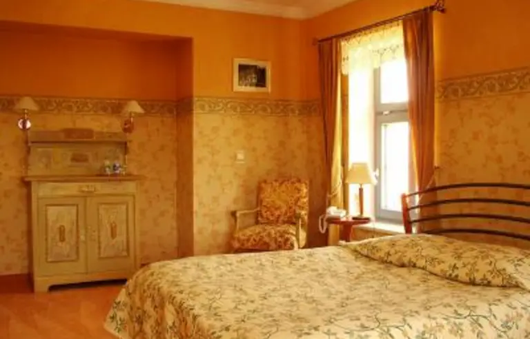 Hotel Marmułowski - photo 1