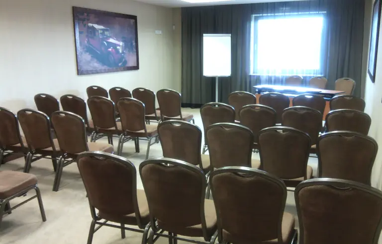 Haston City Hotel - photo 1