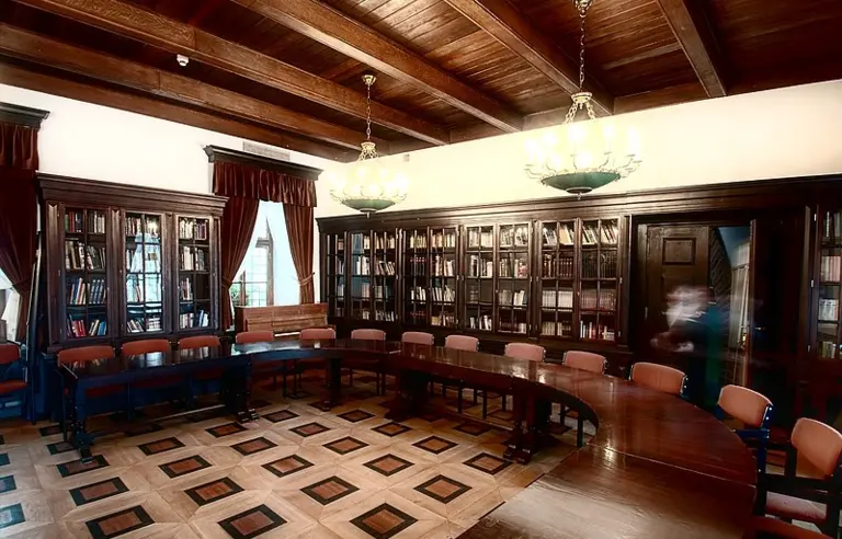 Hotel Zamek Pułtusk  Dom Polonii - photo 1