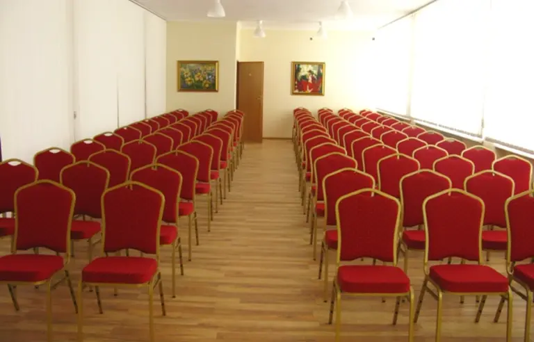 Zajazd i Ośrodek Konferencyjno - Wczasowy "Madohora" - zdjęcie 1