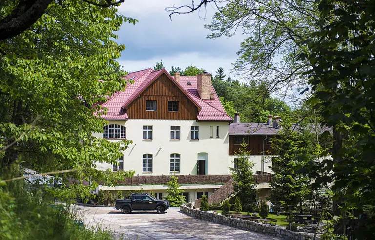 Leśny Dwór, parking