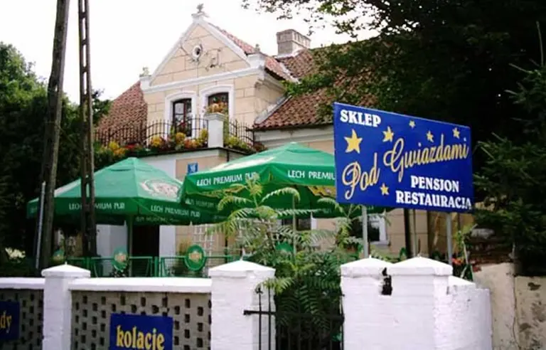 Gościniec & Cafe Bar Pod Gwiazdami - photo 1
