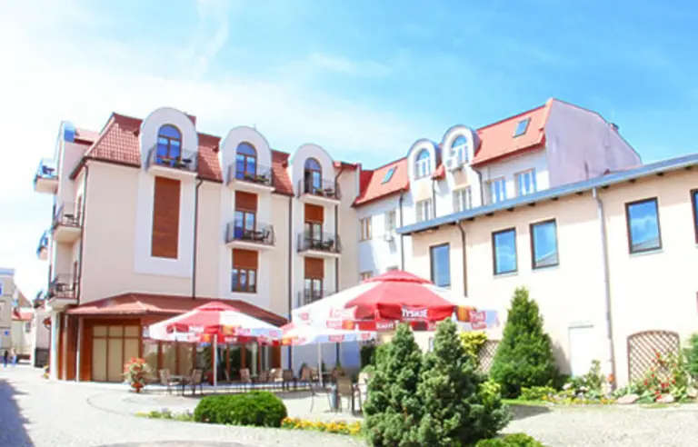 Hotel Rydzewski - photo 1