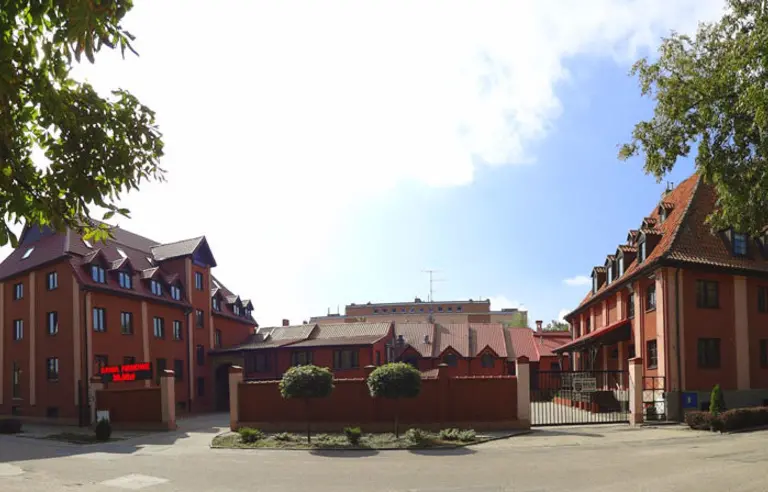 Hotel Krystyna Szczytno - zdjęcie 1