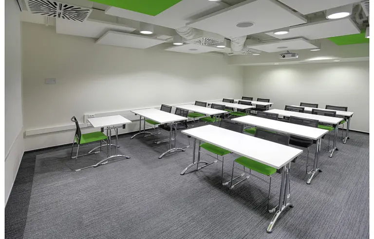 Adgar Park West - zdjęcie 1