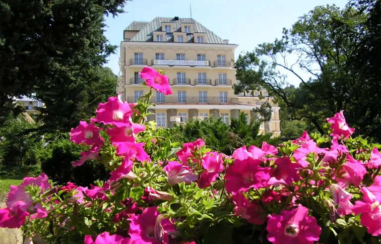 Ośrodek Sanatoryjno-Wypoczynkowy Lwigród - zdjęcie 1