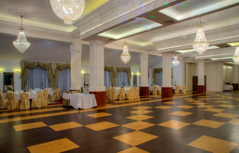 Hotel Łańcut - photo 1