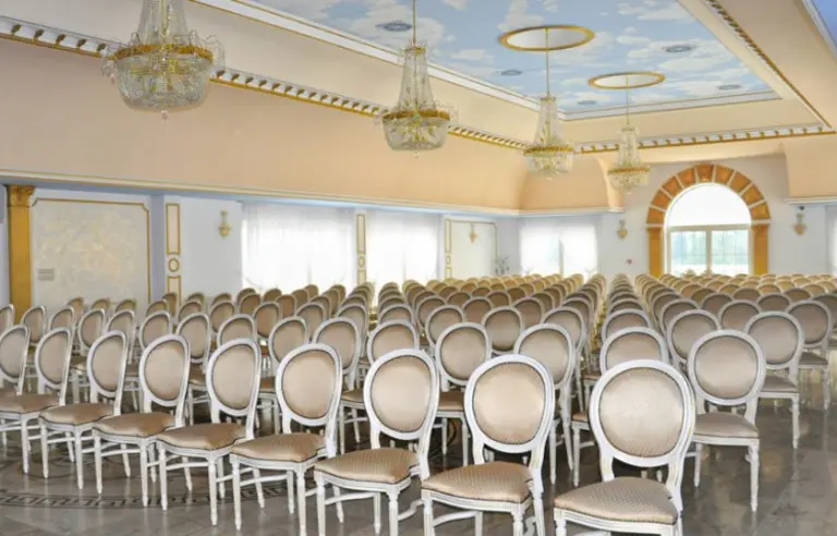 Hotel Kiston - zdjęcie 1