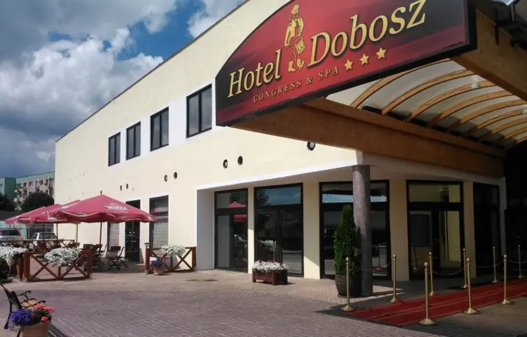 Hotel Dobosz - zdjęcie 1