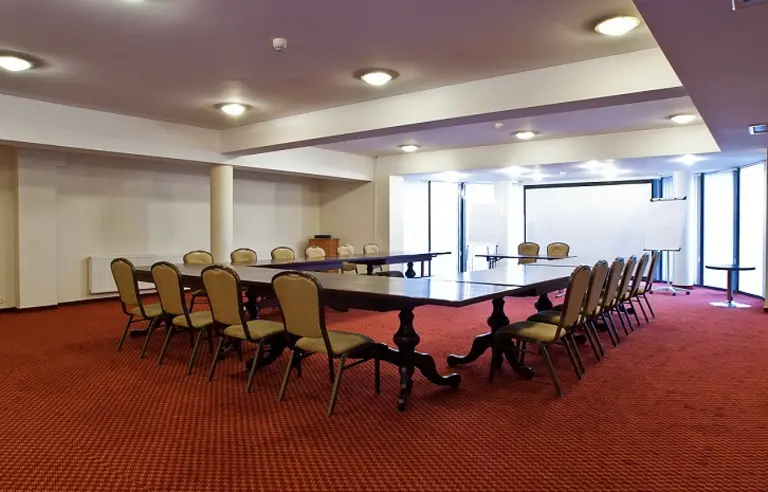 Hotel Ambasador Chojny Łódź - photo 1