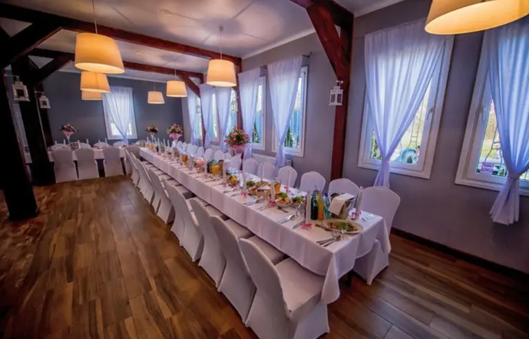 Restauracja Marcowy Zając - photo 1