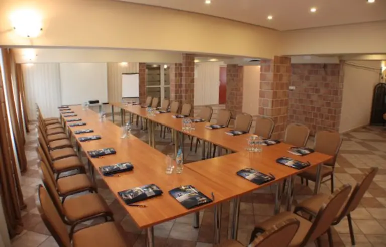 Hotel Almarco - zdjęcie 1