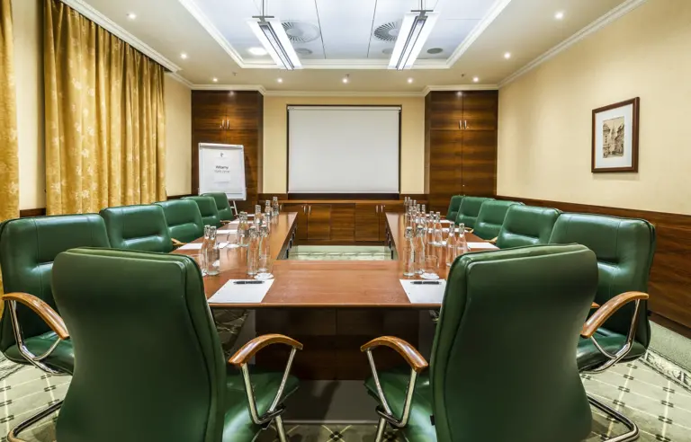 Polonia Palace Hotel - photo 1