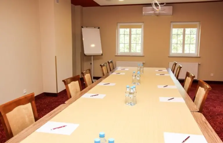 Centrum Szkoleniowo-Konferencyjne Dukat- ZAMKNIĘTE - zdjęcie 1