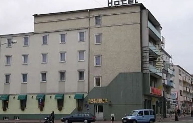 Hotel Piast Nysa - photo 1