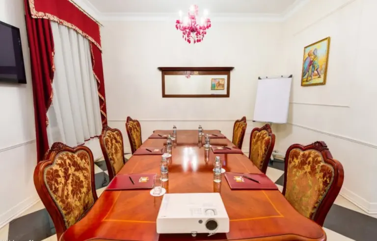 Royal Hotel Modlin - zdjęcie 1