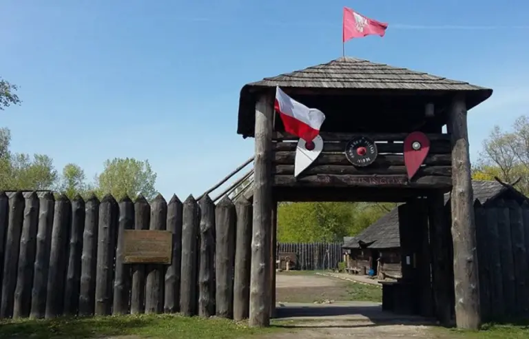 Warownia Jomsborg - photo 1