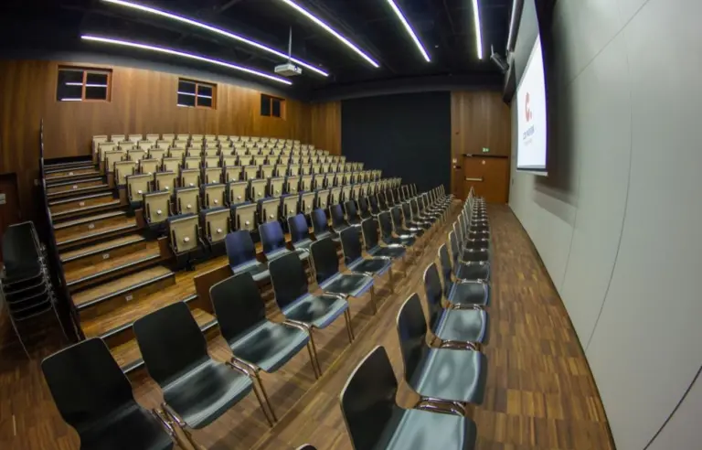 Centrum Rozwoju Kultury Fizycznej Akwen Czerwonak sala konferencyjna