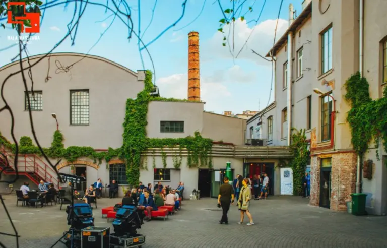 Mała Warszawa - art & business - photo 1