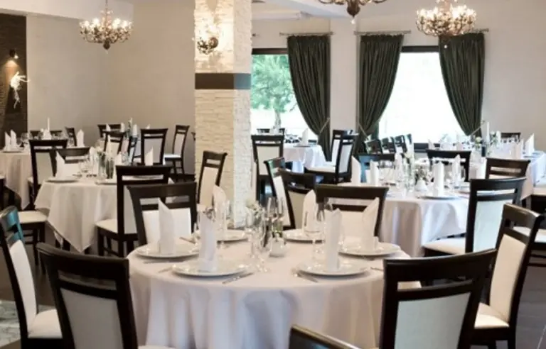 HOTEL I RESTAURACJA „CONSTANCJA” - photo 1