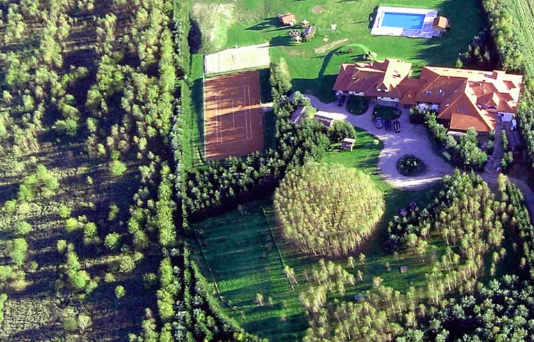 Dom nad Jeziorem - zdjęcie 1